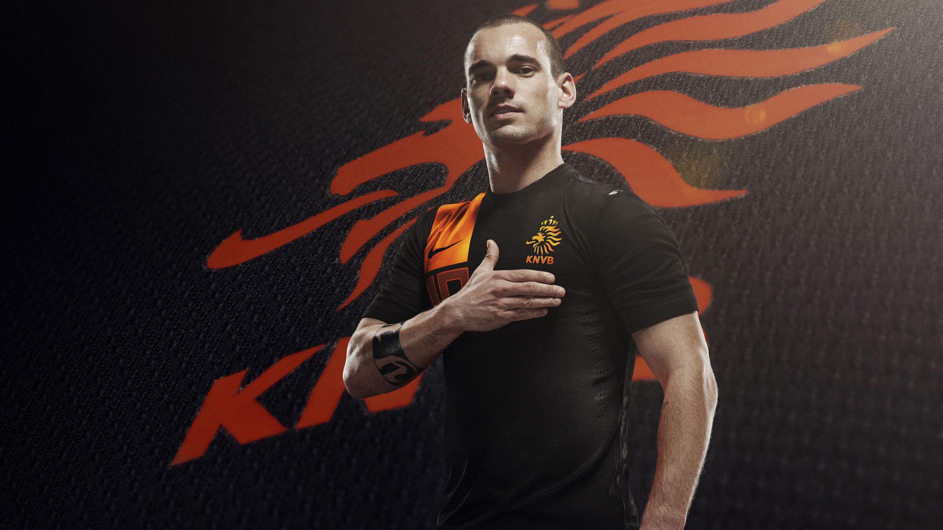 北欧寒夜奇迹，苏亚雷斯一锤定音，芬兰草根军团掀翻银河战舰